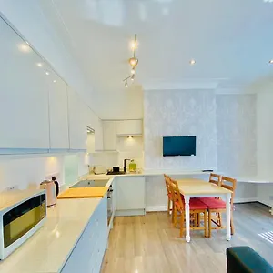 Center With Free Private Parking York